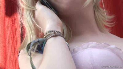 Ivory: Hot and Sexy on the Phone - porntry.com