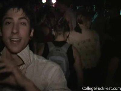 Coed wet t shirt comp turns hardcore - txxx.com