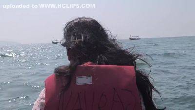 Fuck In The Sea On Boat With Bigger Cock - hclips.com