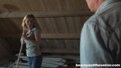 Jenny Manson: A Close-Up of Her Face & Blonde Beauty - xxxfiles.com