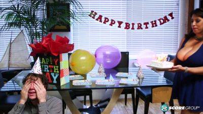 Bangin' Birthday - hotmovs.com