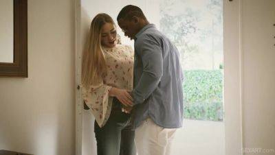 Jesus Reyes - Blind Date 2: Jesus Reyes Gets Down & Dirty - porntry.com