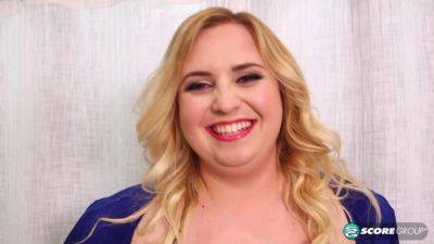 Football Goes Better With Nikky Wilder's Tits - hotmovs.com