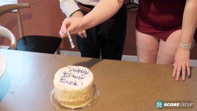 Boobs Pussy & Ass Are Andi Rays Gifts To A Birthday Boy - videomanysex.com