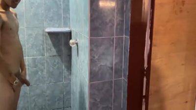 Patron Se Coje A Su Sirvienta En El Cuarto De Su Hermanastra 10 Min With Emilis Perez And Jeison Rojas - hotmovs.com