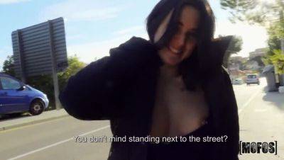Roadside Score and Serenia Keer's Big Tits - veryfreeporn.com