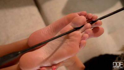 Savor Your Instructors' Toes - Felicia Kiss & Eva Parcker - porntry.com