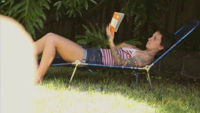 Liandra Dahl's Hairy Outdoor Solo - porntry.com