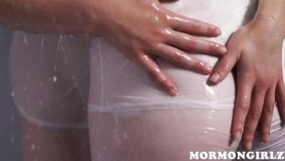 Lesbian Lust: Sisters Hardy & Pratt in Waterbound Fetish - xxxfiles.com