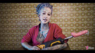 Tattooed Teen Testing Fuck Machine With Her Anal - hotmovs.com