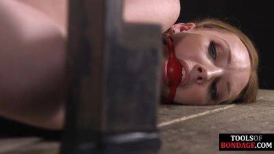 Sub whipped BDSM babe gets pussytoying session by master - hotmovs.com