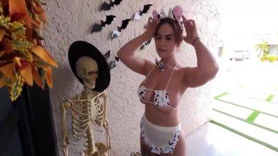 Brandy Renee - With A Knock At The Door I Find In A Cute Cosplay Outfit She Wants A Treat And I Give Her One In The Shape Of My - hotmovs.com