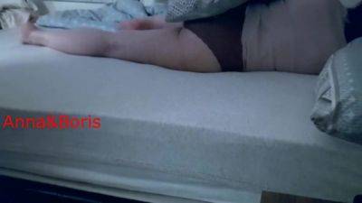 While Anna Was Waiting For Me She Undressed - hclips.com