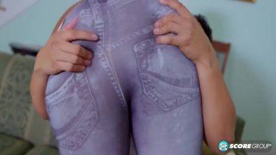 A Booty-ful Roze - hclips.com