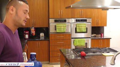 Dirty Housewife Likes Hardcore Sex - upornia.com