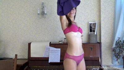 Hairy Brunette Lulu Plays Piano before Nude Striptease - xxxfiles.com