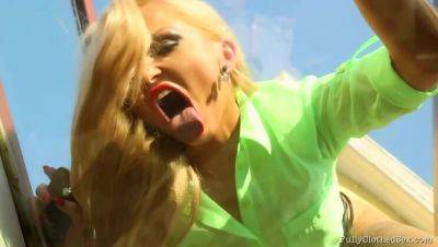 Jenna Lovely - Jenna Lovely: An Angelic Encounter Outdoors - porntry.com