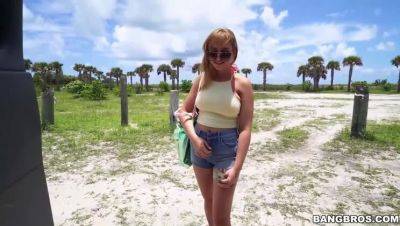 Marilyn Mansion - Marilyn Mansion: A Close-Up of Marilyn's Generous Bosom - veryfreeporn.com