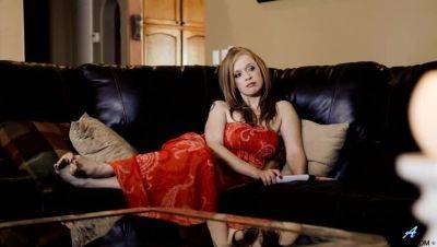 Indica Greenly's Enchanting Solo Performance with Big Tits and Toys - porntry.com