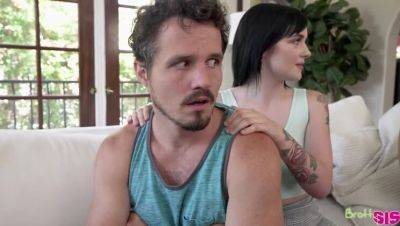 Don't Yank Your Stepbrother's Pants Down - veryfreeporn.com