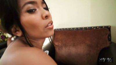 Charles Dera - Jada Kai - Charles Dera & Jada Kai: Peeping on the Petite Vixen's Facial - porntry.com