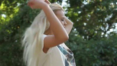 Edita Recna's Fadeny Solo - xxxfiles.com