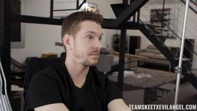 Riley's Anal Threesome / 28.02.2022 - xxxfiles.com