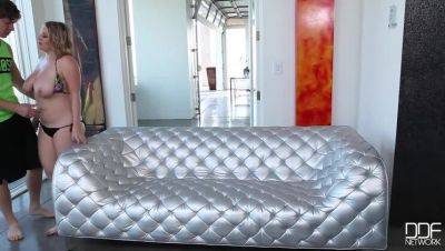 Maggie Green - Busty Maggie Green - Big Tits & Natural Charms in Sunshine - xxxfiles.com