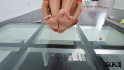 Rachel Starr - Rachel Starr: My Roommate Has a Go at Her on Camera - veryfreeporn.com