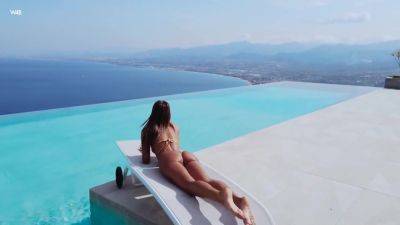 Melena M - hotmovs.com