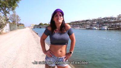 Mary, 43, a hot Italian in Cap d'Agde (34)! - hotmovs.com - Italy