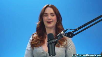 Siri Dahl In Shows How To Orgasms! - upornia.com