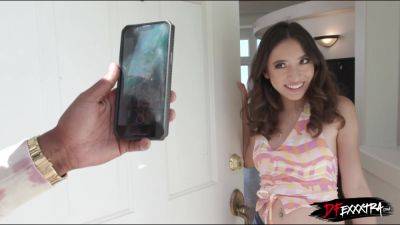 Damn, sir Goldey. It doesn't go further! - txxx.com