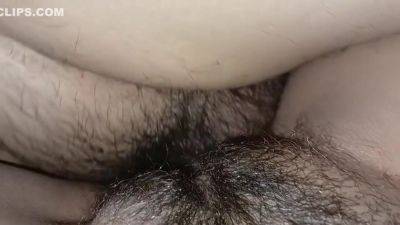 Se Abre Las Piernas Y Me Pide Que Eyacule Dentro De Su Vagina - hclips.com