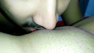 Gf & Bf Doggystyle Fucking After Seducing And Kissing Her - desi-porntube.com - India