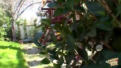 Married Man Cannot Help But Seduce The Blonde Cutie Before Filling Her Ass With Cum - hclips.com