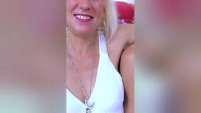 My Lover A Slutty Blonde Platina Girlfriend Jumps On A Big - hclips.com