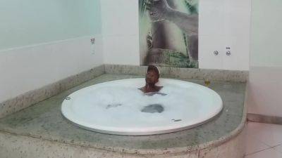 Chat With Actress Eliane Furacao And Actor Marcio Baiano Ends In Sex In The Bathtub - hclips.com