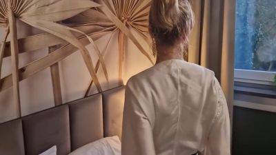 Vibrator In My Wet Ass - hclips.com