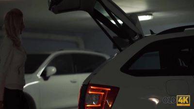 Kept Woman Gives Some Sexual Pleasure To Her Generous Sponsor - upornia.com