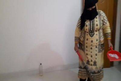 Young 18+ Hot Bbw Satule Maa Ko Beta Ni Bed Room Par Chudai (teen 18+ Stepmother Gets Pregnant) - desi-porntube.com - India