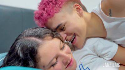 Uff Manoseas Delicioso Un Recuerdo Caliente Del Armario - hclips.com