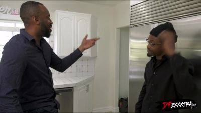 You aint paying no rent, gimme a piece of that! - hotmovs.com