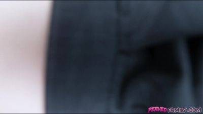 Oh fuck, give it to me stepbro! - txxx.com