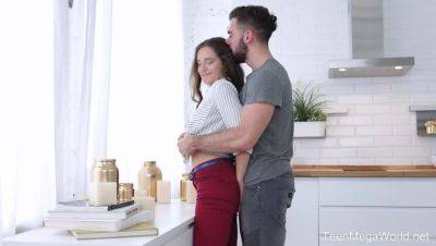 One Way Trip from Birdwatching to Sex - porntry.com