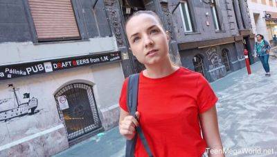 Camera shoots to thrill - veryfreeporn.com