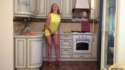 Luscious Silvia - veryfreeporn.com