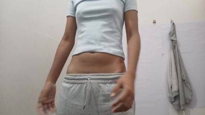 Lonely Girl Masturbates Madly - desi-porntube.com - India