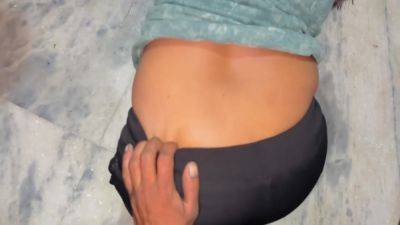 Desi Kaamwali Bhabhi Sex With Boss Viral Video In Hindi - hclips.com