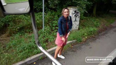 Mikebigdick (pt.1) Girl Saved From Rain But Mikes Schlon - upornia.com